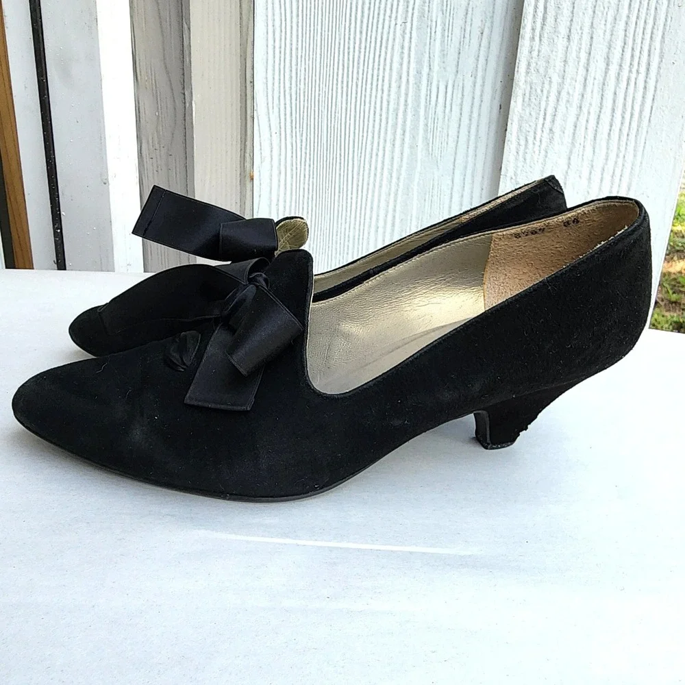 Vintage Yves Saint Laurent EU 36 *FLAW* Black Suede Bow Pumps Rive Gauche Luxury